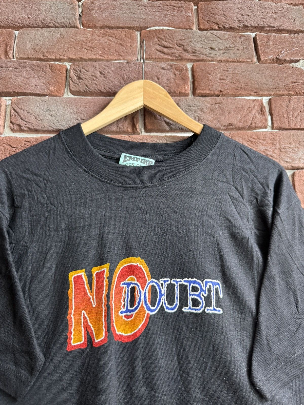 Band Tees Vintage 1990s No Doubt Tragic Kindom Rock Band Tee 90s Size US L / EU 52-54 / 3 - 3 Thumbnail