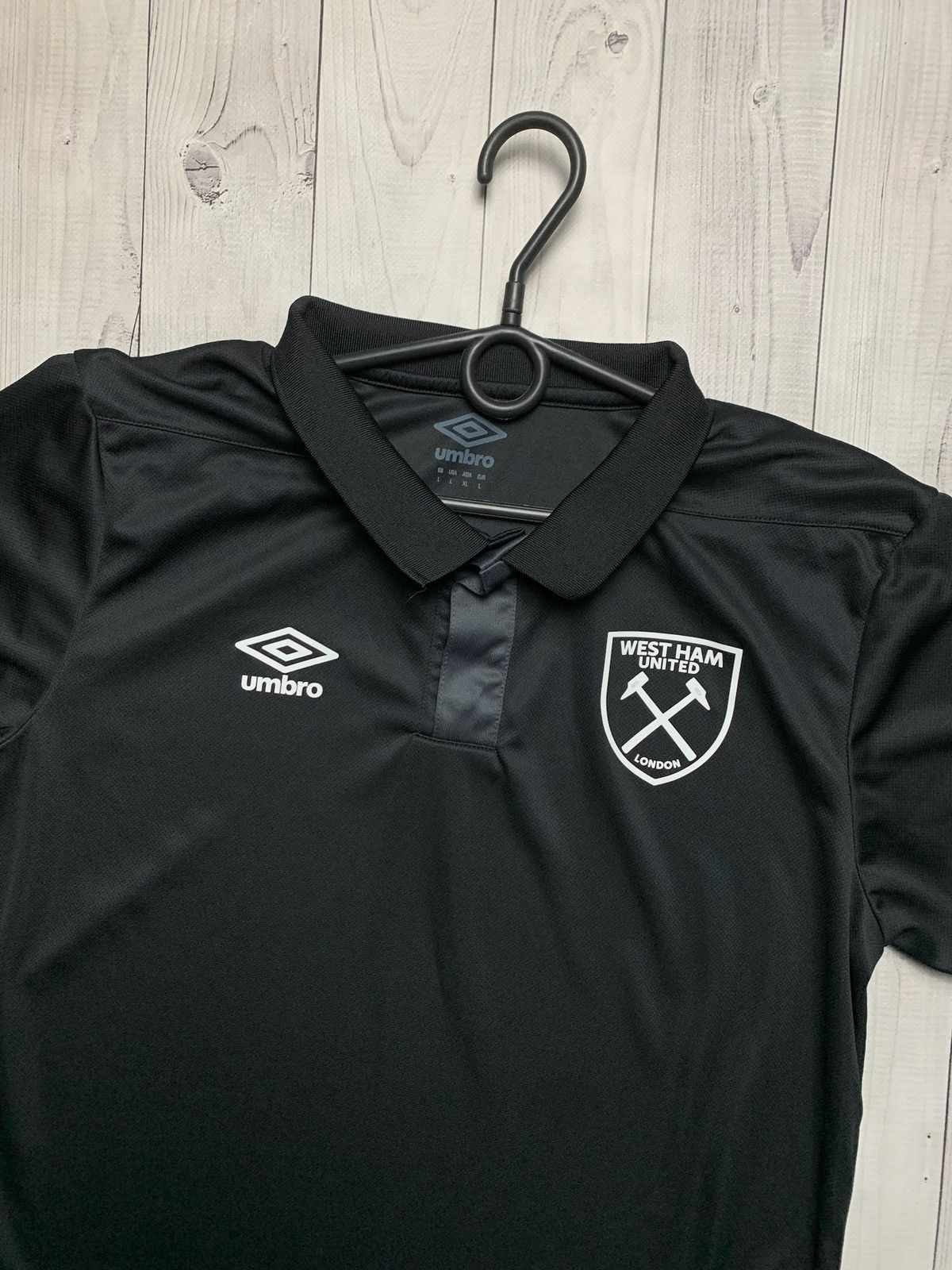 Umbro × Vintage Vintage Umbro soccer polo west Ham United jersey black L Size US L / EU 52-54 / 3 - 2 Thumbnail