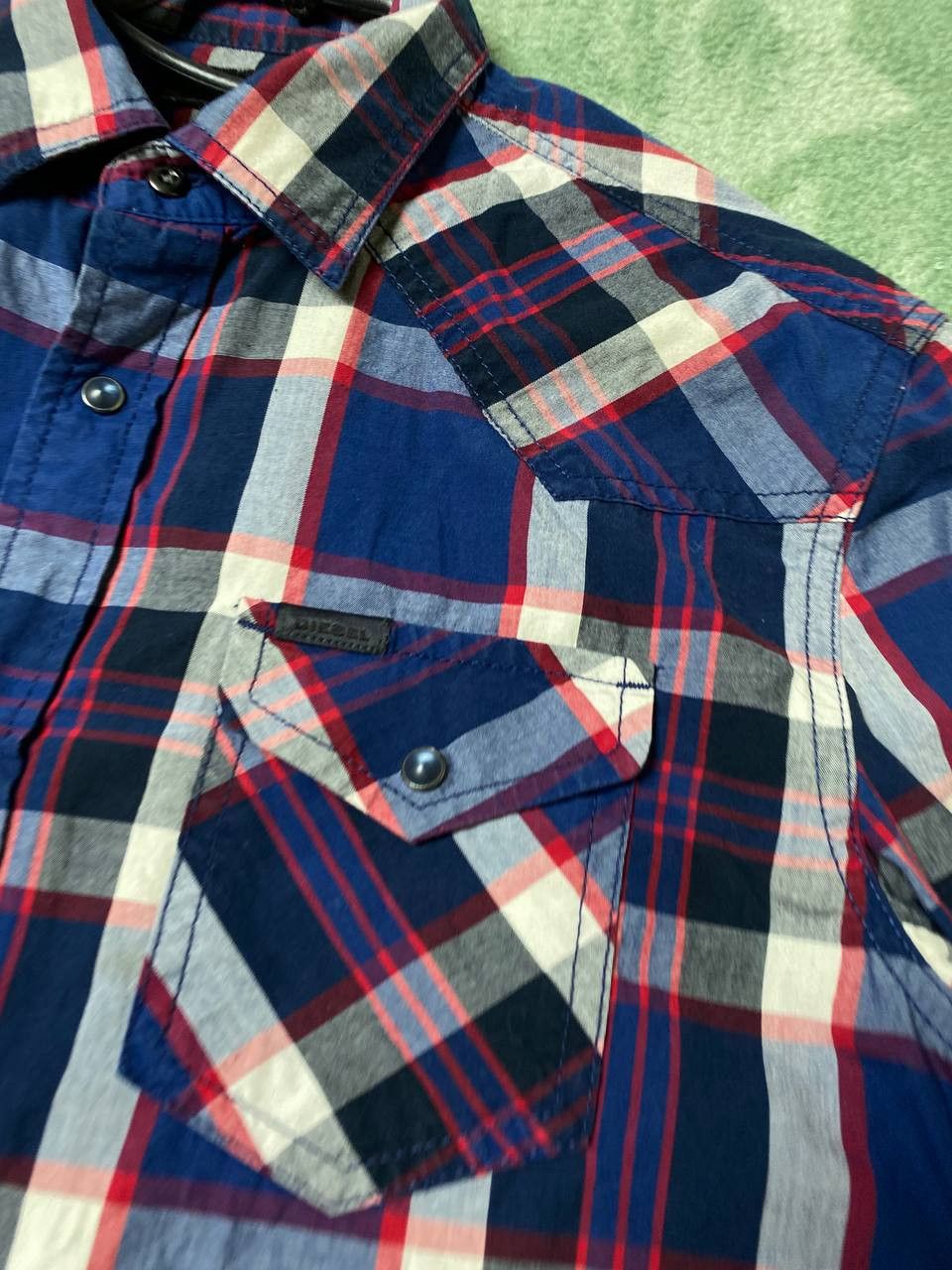 Diesel Streetwear Vintage Print Shirt DIESEL Y2K Size US S / EU 44-46 / 1 - 2 Thumbnail