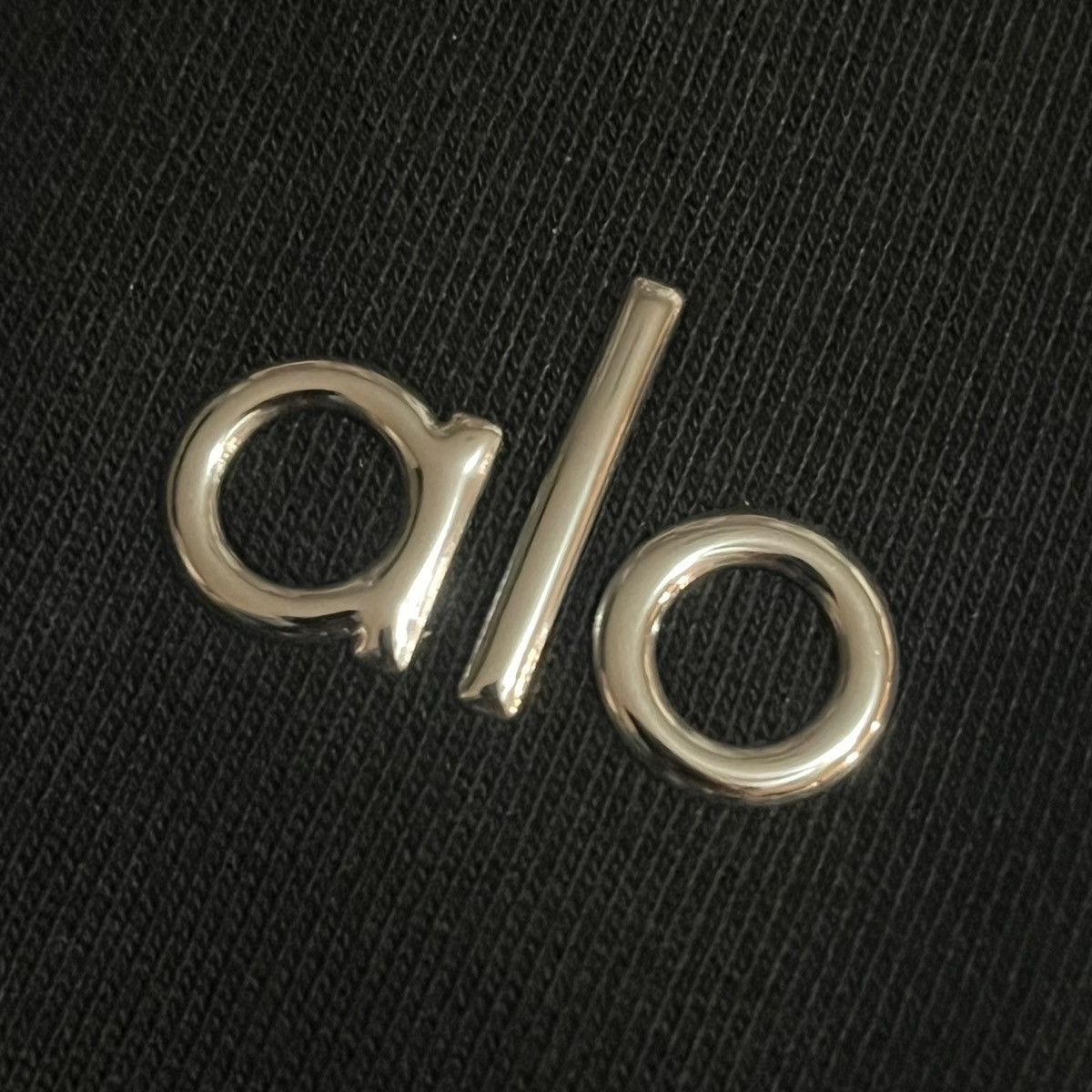 Alo Alo Yoga Accolade Straight Leg Sweatpants Black Logo Medium Size 28" / US 6 / IT 42 - 3 Thumbnail