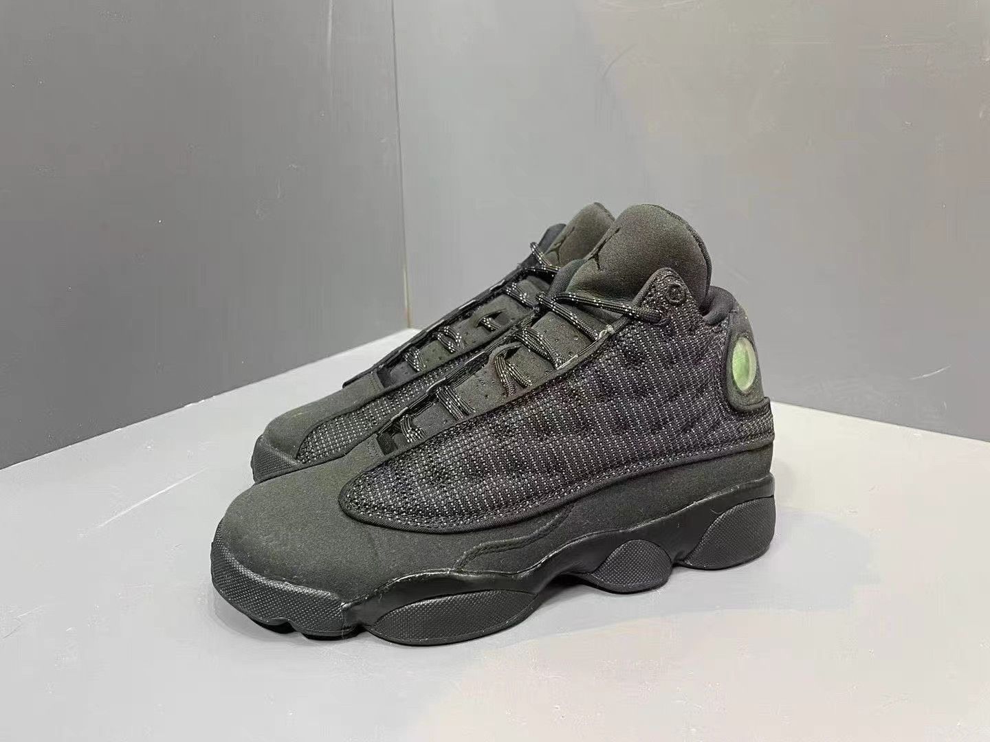 Jordan Brand Air Jordan 13 Retro "Black Cat" Basketball Shoes K15 Size US 7.5 / IT 37.5 - 1 Thumbnail