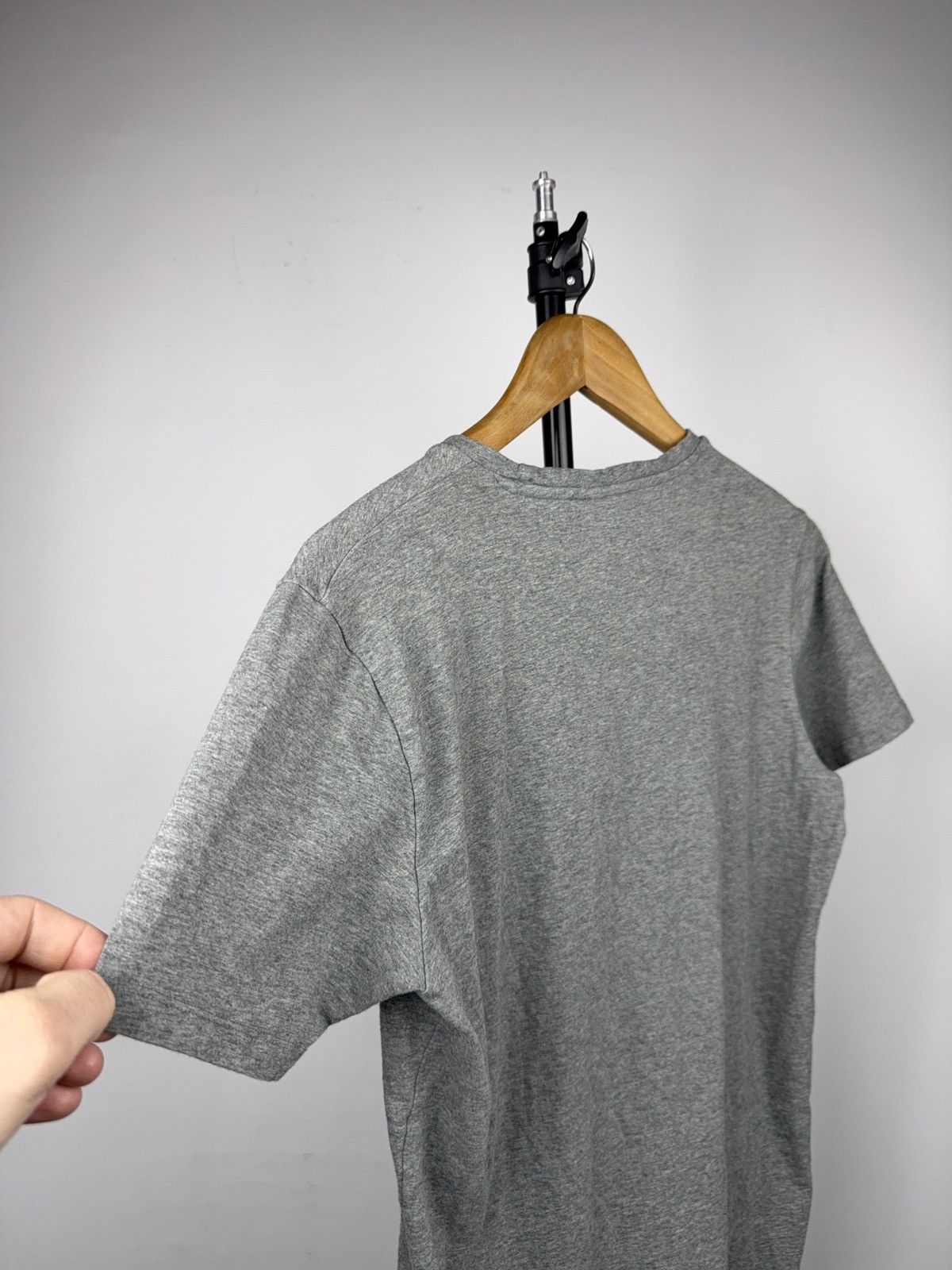 Diesel Luxury 00s Diesel Grey V-Neck T-Shirt Minimal Logo Size US M / EU 48-50 / 2 - 9 Thumbnail