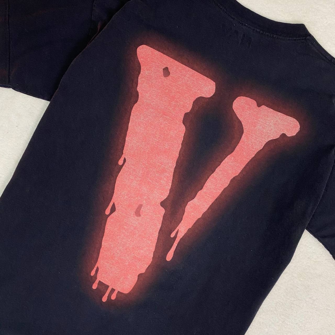 Japanese Brand × Vlone Vlone x Nav Bad Habits Black T-shirt Full Printed Size US L / EU 52-54 / 3 - 7 Thumbnail