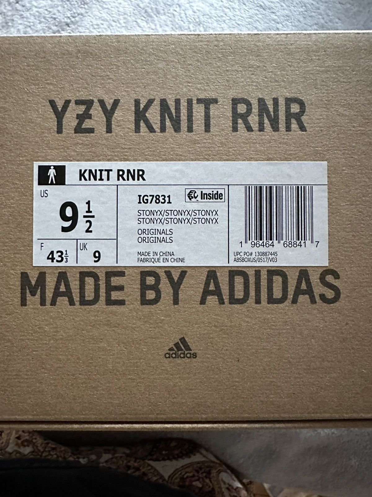 Adidas Yeezy knit runner Size US 9.5 / EU 42-43 - 7 Thumbnail