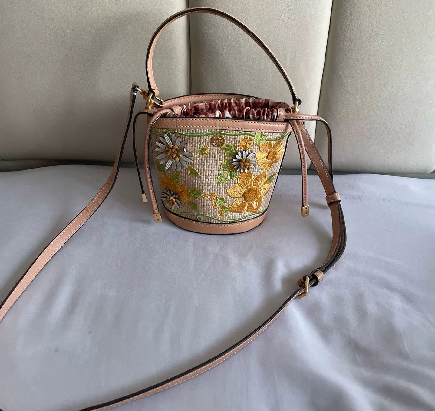 Tory Burch Tory Burch Floral Crossbody Bucket Bag Size ONE SIZE - 1 Thumbnail