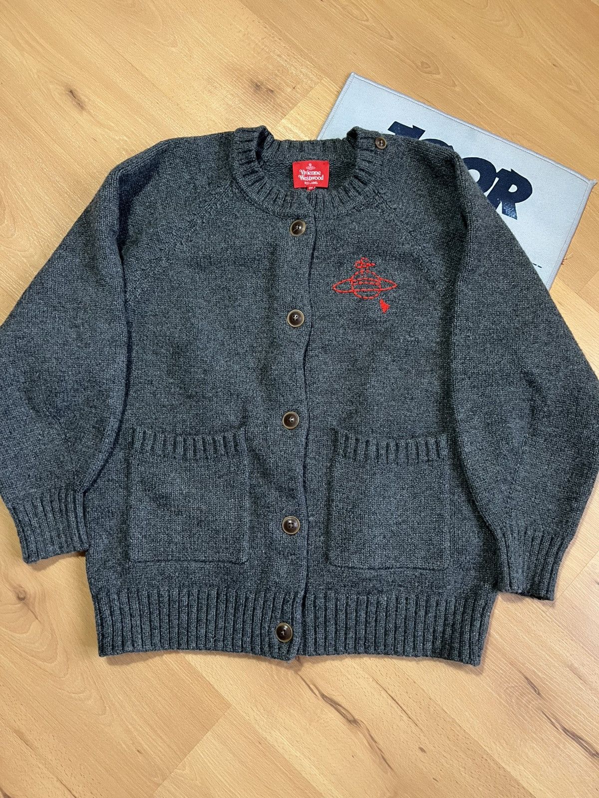 Vivienne Westwood Vivienne Westwood Red Label Wool Cardigan Grey Logo Japan Size US L / EU 52-54 / 3 - 2 Thumbnail