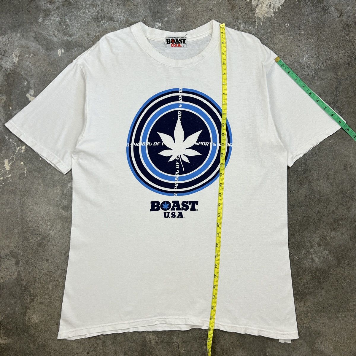 Vintage 1990s BOAST USA Weed T-Shirt Size US L / EU 52-54 / 3 - 10 Thumbnail