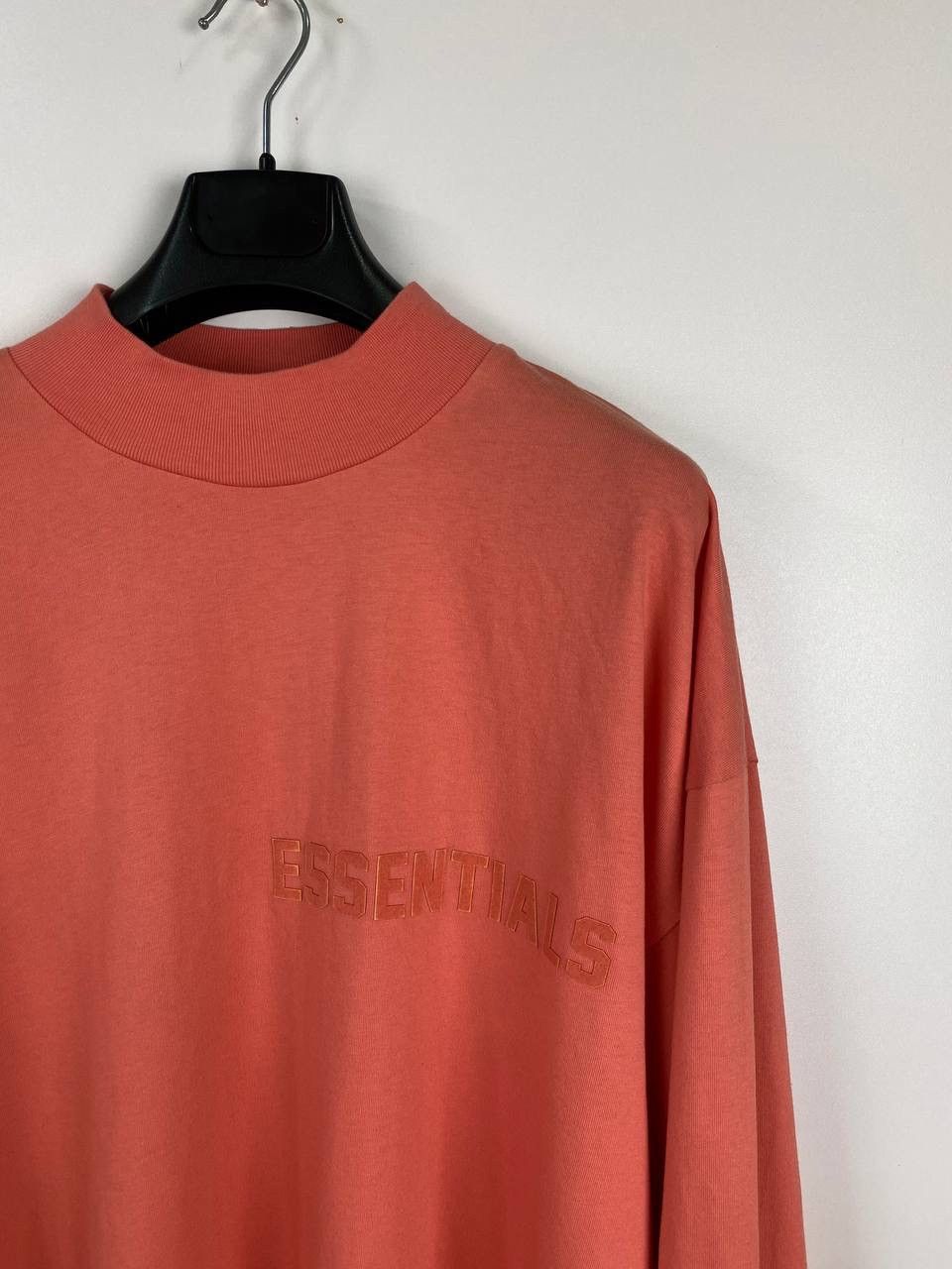 Essentials Essentials Fear Of God streetwear long sleeve size L Size US L / EU 52-54 / 3 - 2 Thumbnail