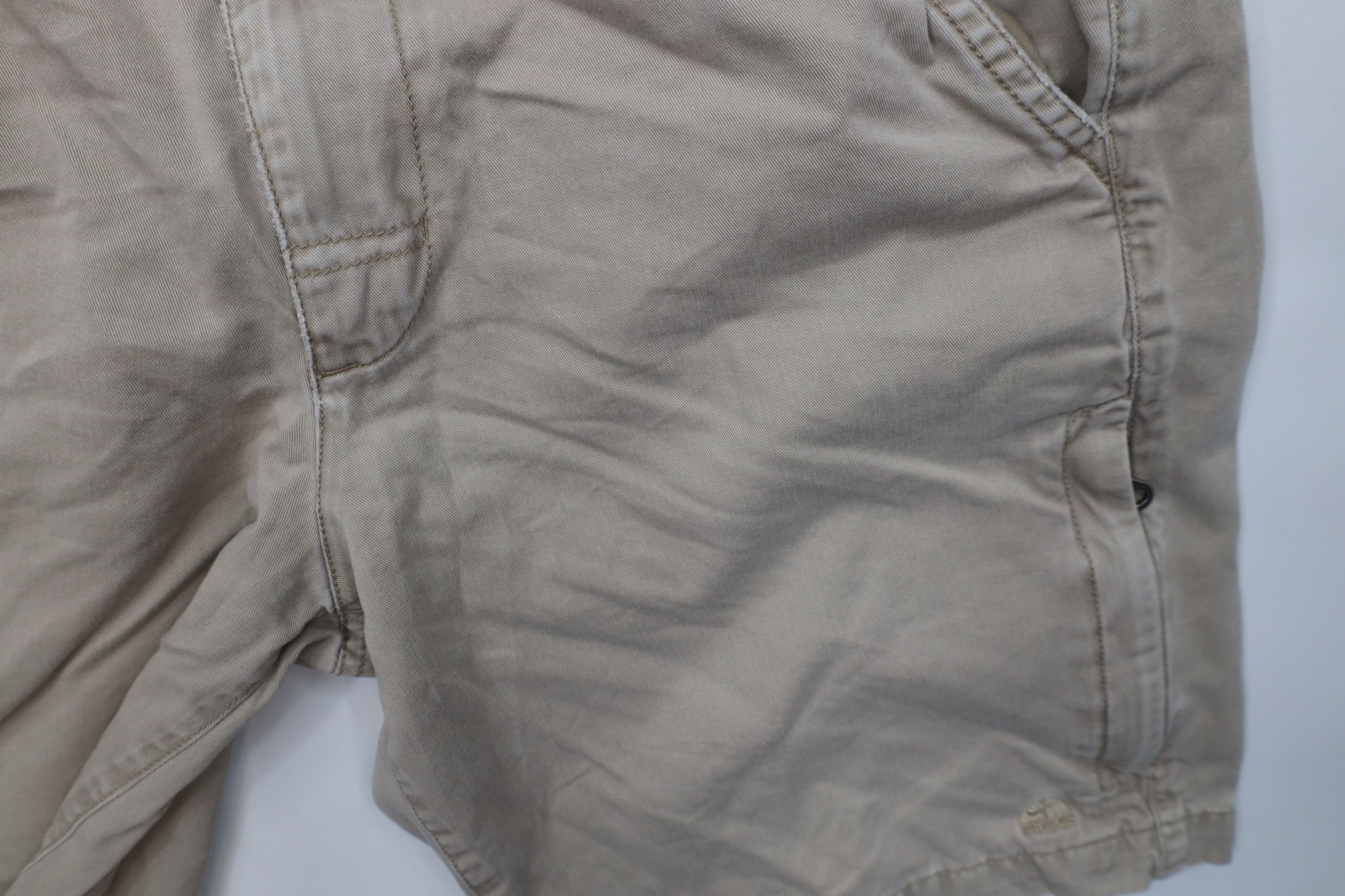 Nike × Vintage Vintage Nike ACG Travis Scott Mini Swoosh Trekking Shorts Size US 32 / EU 48 - 13 Thumbnail