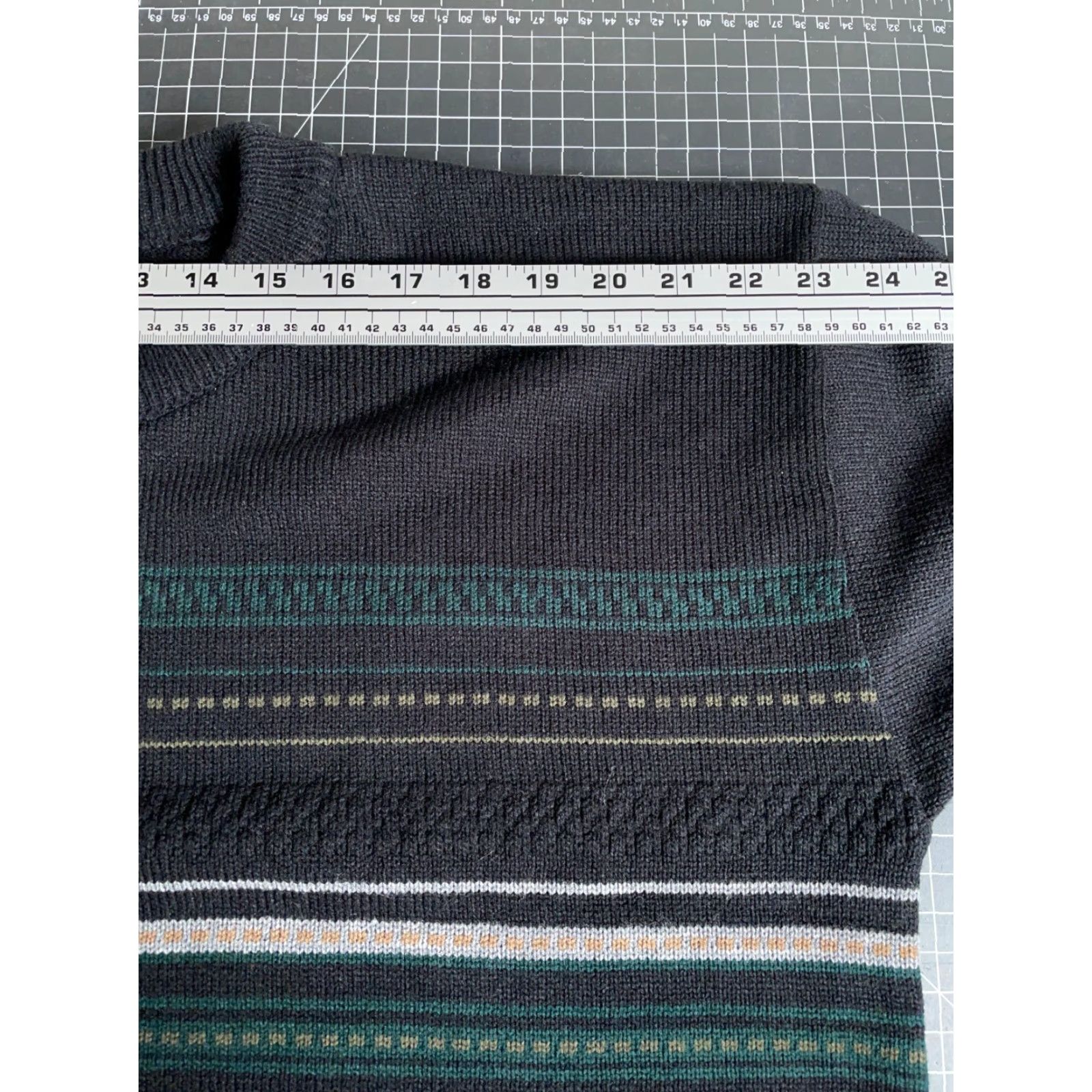 Vintage VINTAGE County Seat Sweater Shirt XL Men Black Green Striped Knit Crewneck Acrylic Knit VTG Pullover Size US XL / EU 56 / 4 - 7 Thumbnail