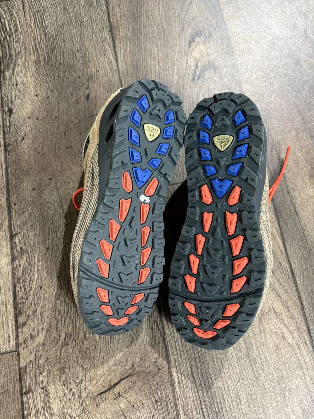 Nike Nike ACG Air Exploraid Neutral FJ1920-200 Men 6.5 Women 8 Size US 6.5 / EU 39-40 - 8 Thumbnail