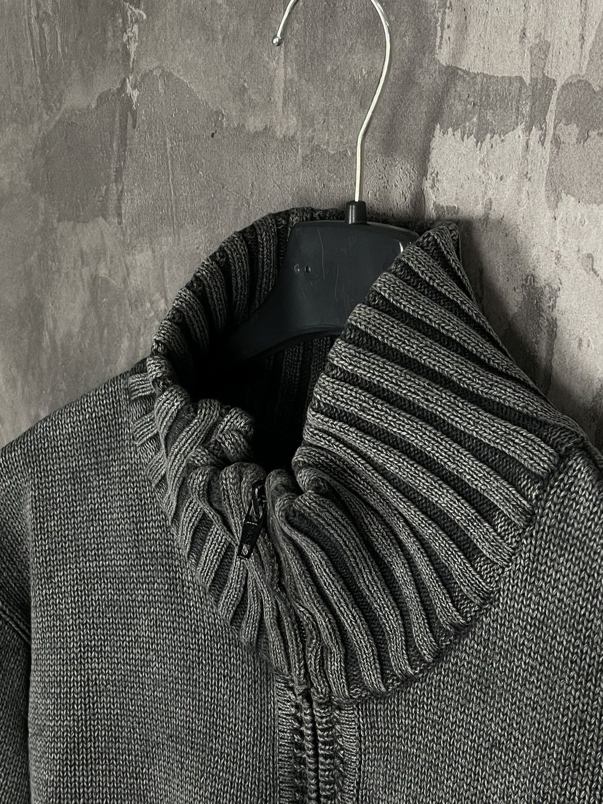 Japanese Brand × Tribal Streetwear × Vintage Japanese 3D Tribal 00s Vintage Faded Washed Grey 1/3 Sweater Size US M / EU 48-50 / 2 - 9 Thumbnail