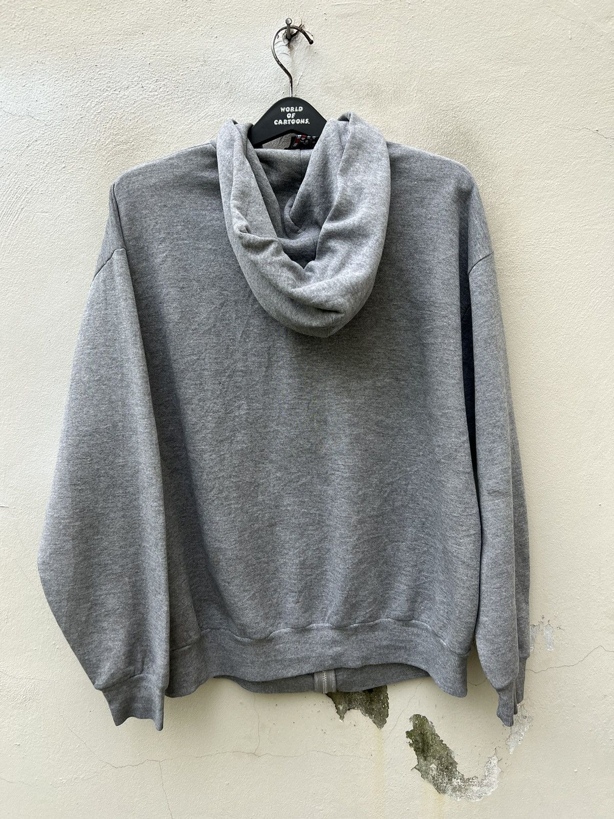 FUCT Vintage 90s FUCT Spell Out Grey Hoodie Sweater Size US L / EU 52-54 / 3 - 15 Thumbnail