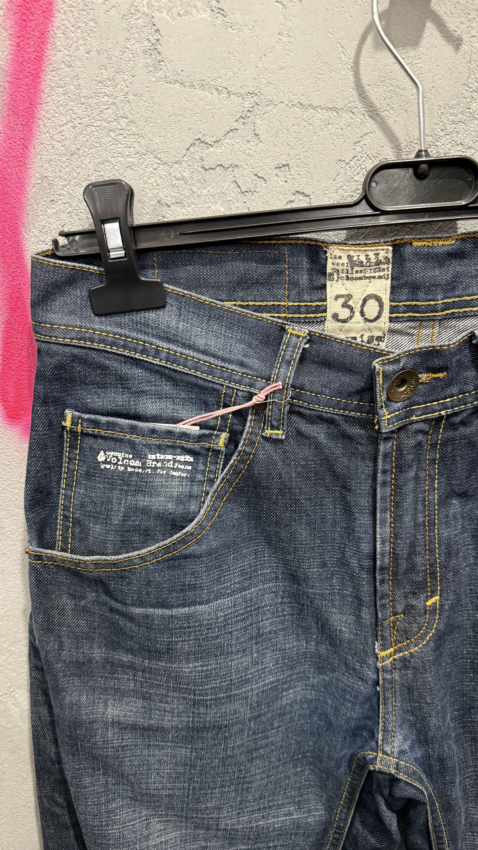 Volcom Volcom vintage curved leg jeans - W30L30 Size US 30 / EU 46 - 13 Thumbnail