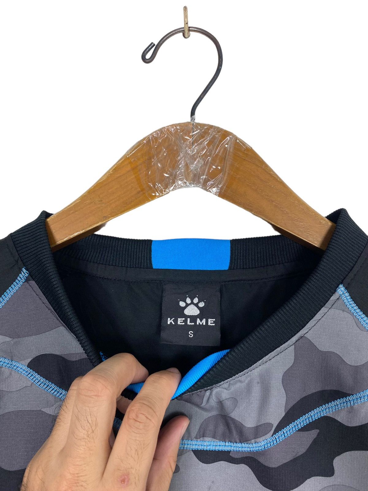 Japanese Brand Rare‼️ Kelme Camouflage Jersey Long Sleeve Size US S / EU 44-46 / 1 - 5 Thumbnail