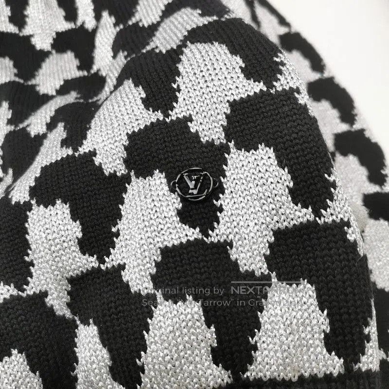 Louis Vuitton Louis Vuitton Black and White Wool Blend Sweater. Size US XS / EU 42 / 0 - 3 Thumbnail