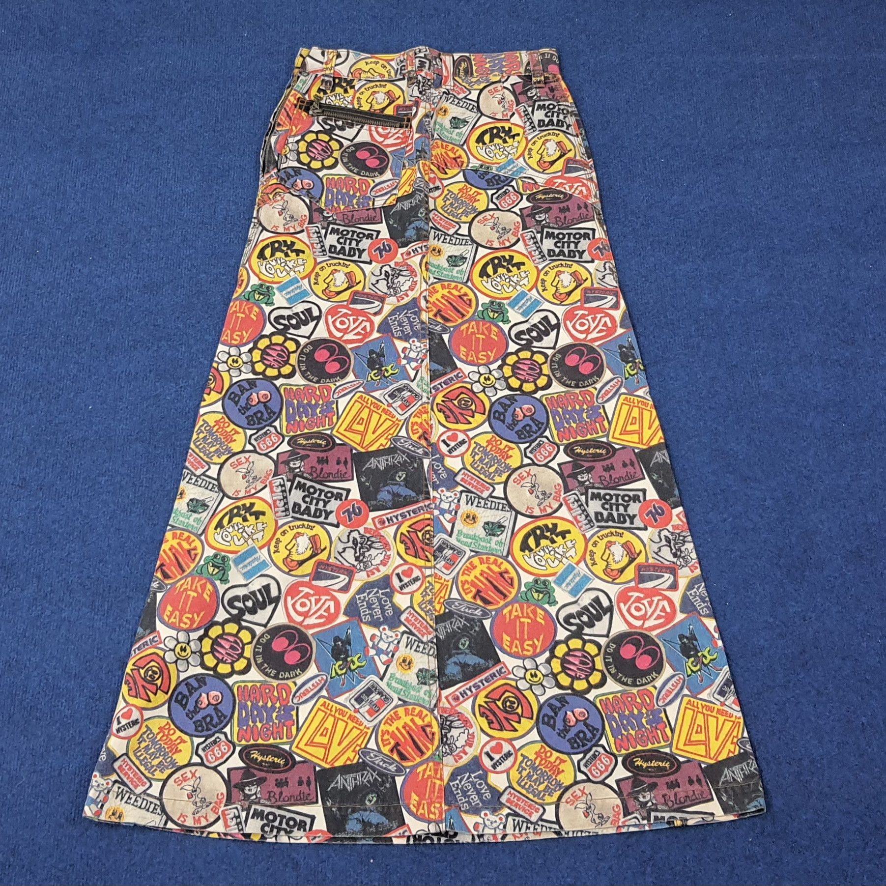Hysteric Glamour Vintage Hysteric Glamour Fullprint Japan Brand Skirt C235N15 Size 26" / US 2 / IT 38 - 3 Thumbnail