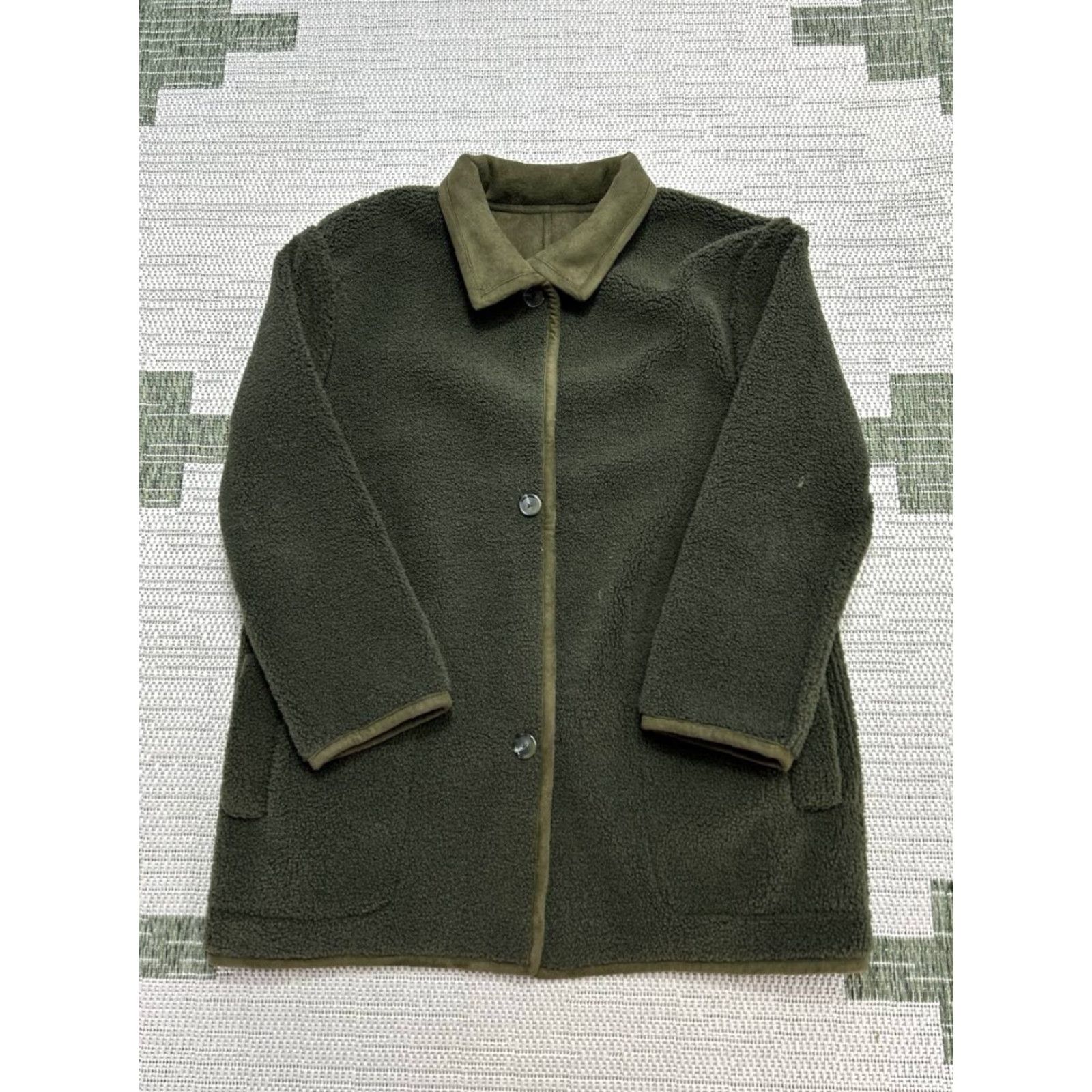 Spanx Spanx Jacket Womens S Green Velvet Reversible Bomber Jacket Casual Womens US Size S Green Velvet Reversible Spanx jacket Size S / US 4 / IT 40 - 3 Thumbnail