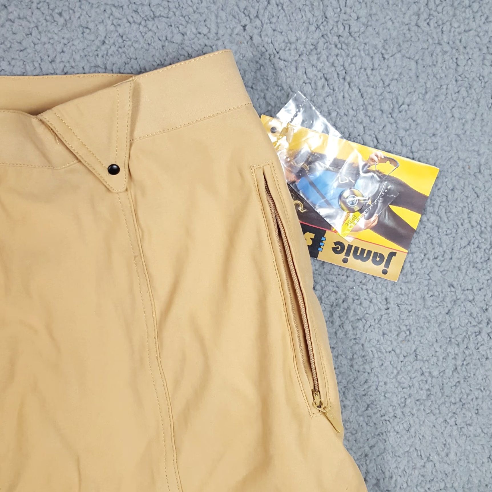 Vintage VINTAGE Jamie Sadock Golf High Waisted Athletic Women's 18 Beige Retro Shorts Size 40" / US 18 - 3 Thumbnail