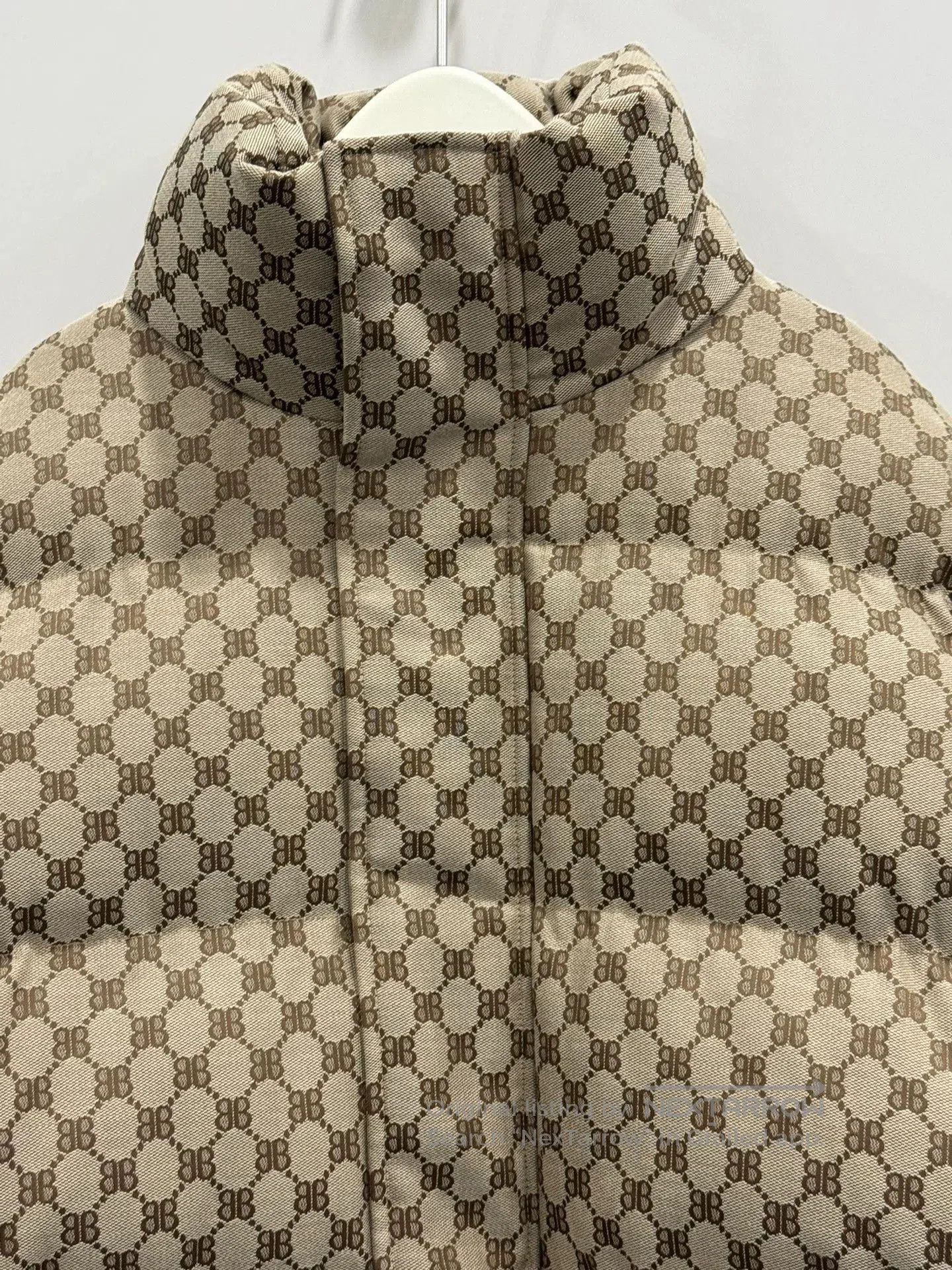 Balenciaga Balenciaga Gucci Monogram Puffer Jacket . Size US L / EU 52-54 / 3 - 3 Thumbnail