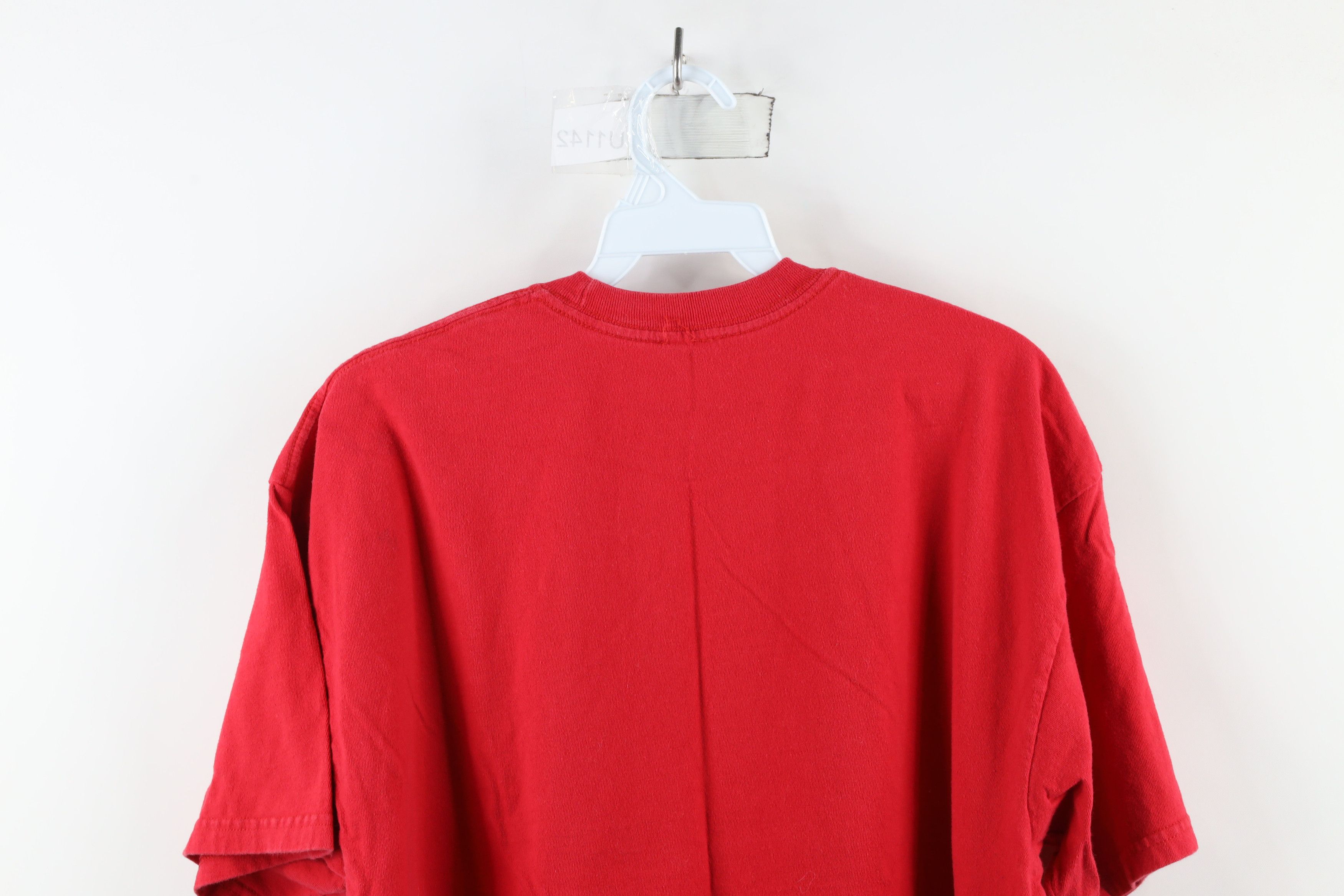 Vintage Vintage 90s Streetwear Snowman I Smell Carrots T-Shirt Size US L / EU 52-54 / 3 - 10 Thumbnail