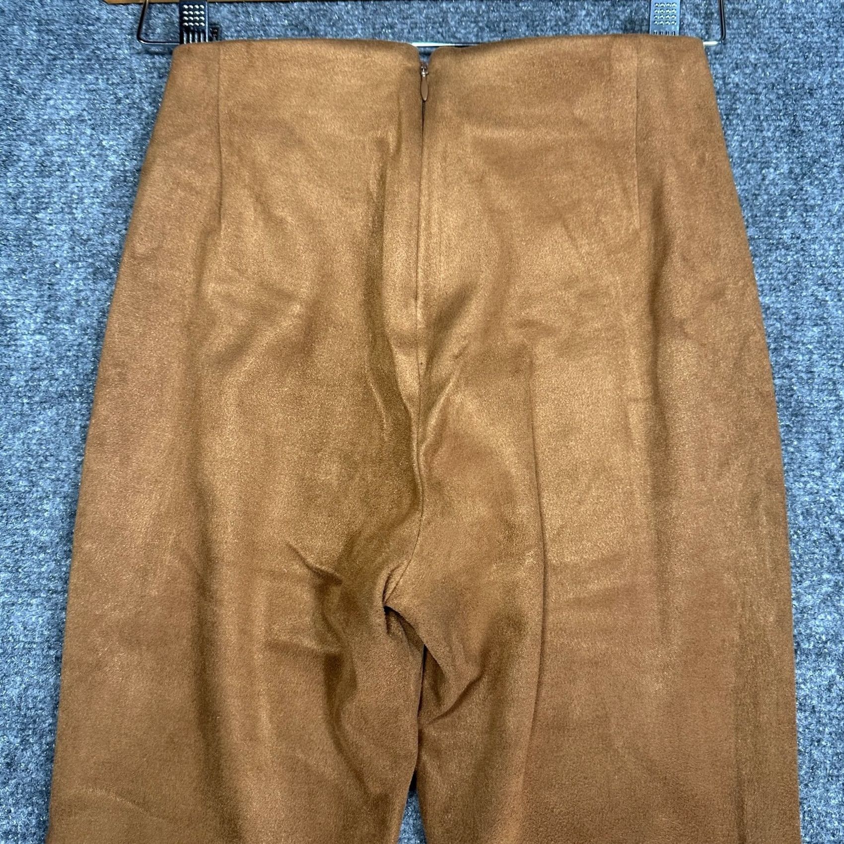 Vintage Wilfred Pants Womens 0 Brown Faux Suede Back Zip Tapered Leg Regular Rise Modern Ankle Stretch Back Zipper 27.5 Inseam Mens Womens Girls Boys Size 25" / US 0 / IT 36 - 7 Thumbnail