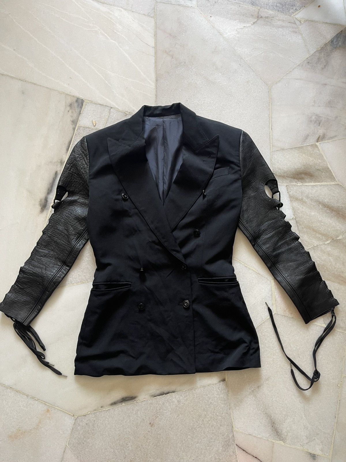 Jean Paul Gaultier Runway 1992 Jean Paul Gaultier Leather Sleeve Jacket 11 Size S / US 4 / IT 40 - 8 Thumbnail