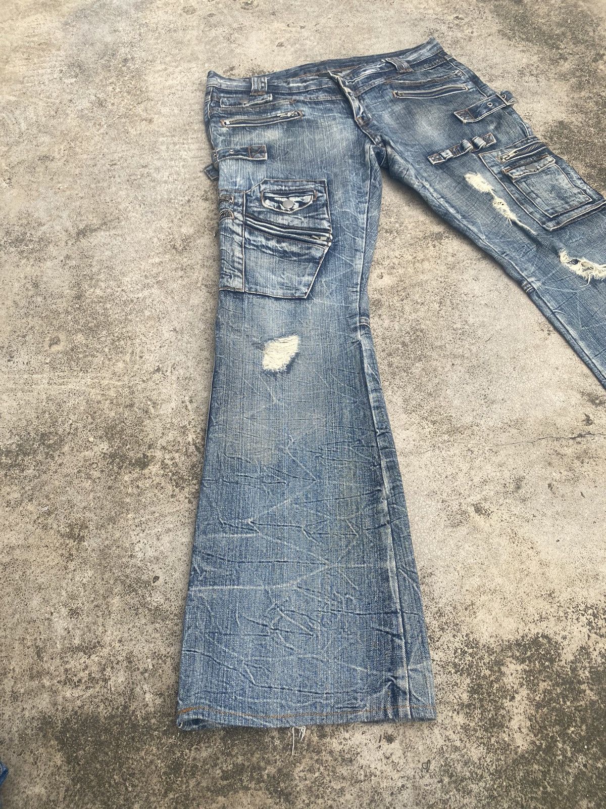 If Six Was Nine × Japanese Brand Flare Jeans Semantic Design Cargo Multipocket Bootcut Size US 33 - 1 Thumbnail