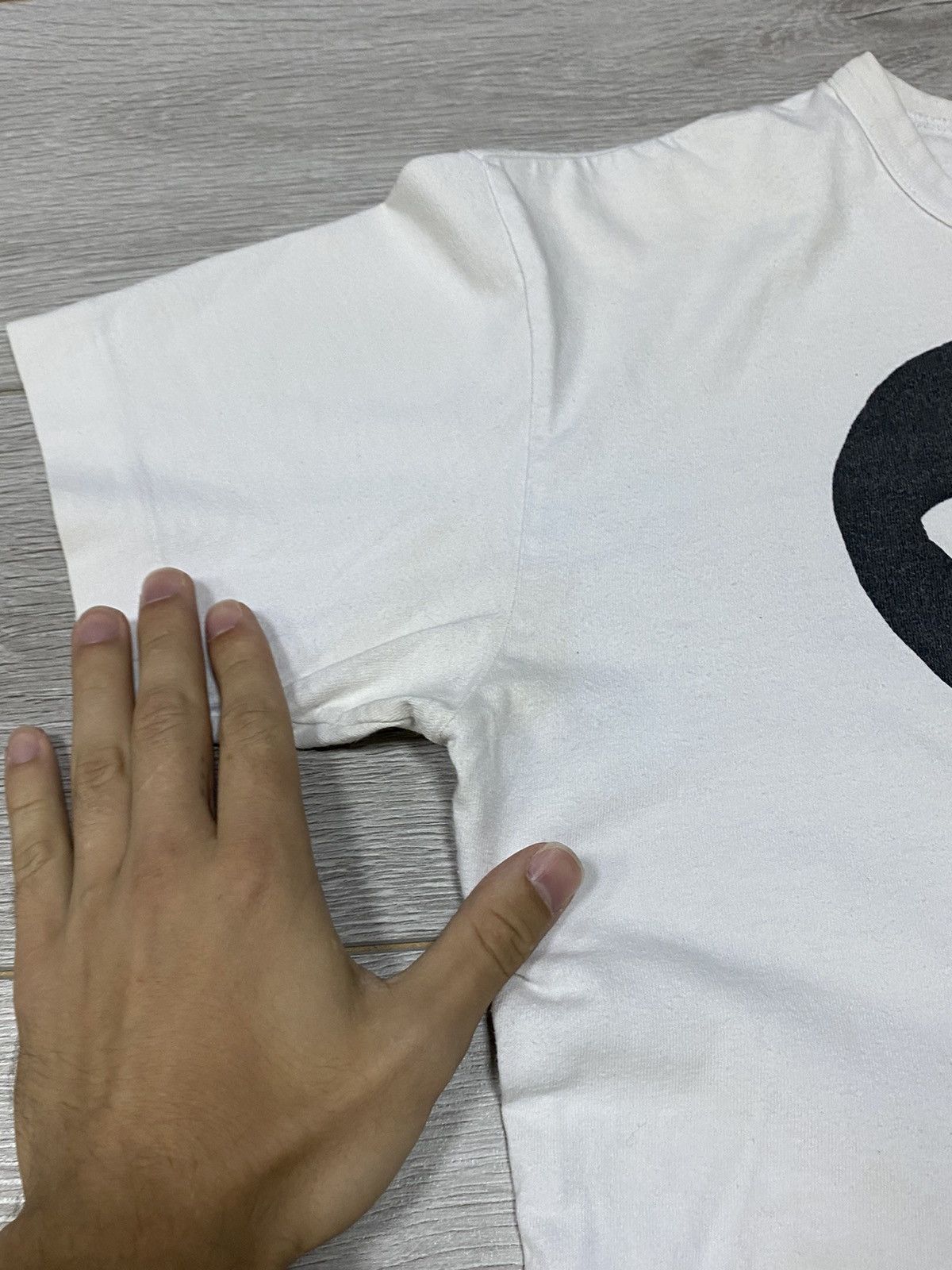 Comme des Garcons PLAY PLAY Comme des garçons vintage big heart t-shirt Size US M / EU 48-50 / 2 - 6 Thumbnail