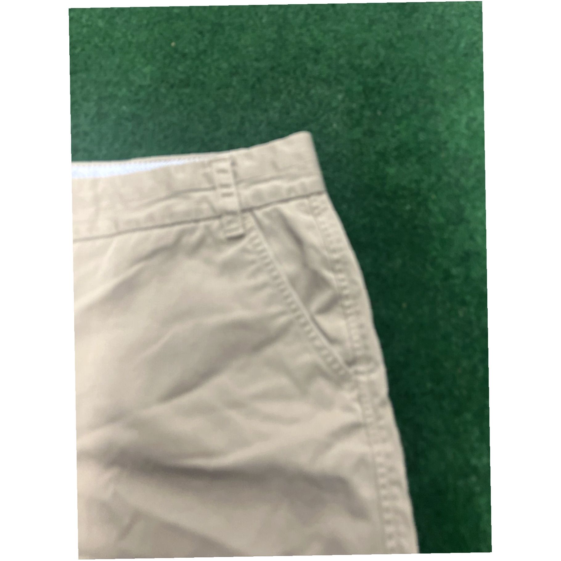 J.Crew J. Crew Classic Twill City Fit Chino Booty Shorts Weathered Broken In Khaki 12 Size 34" / US 12 / IT 48 - 4 Thumbnail