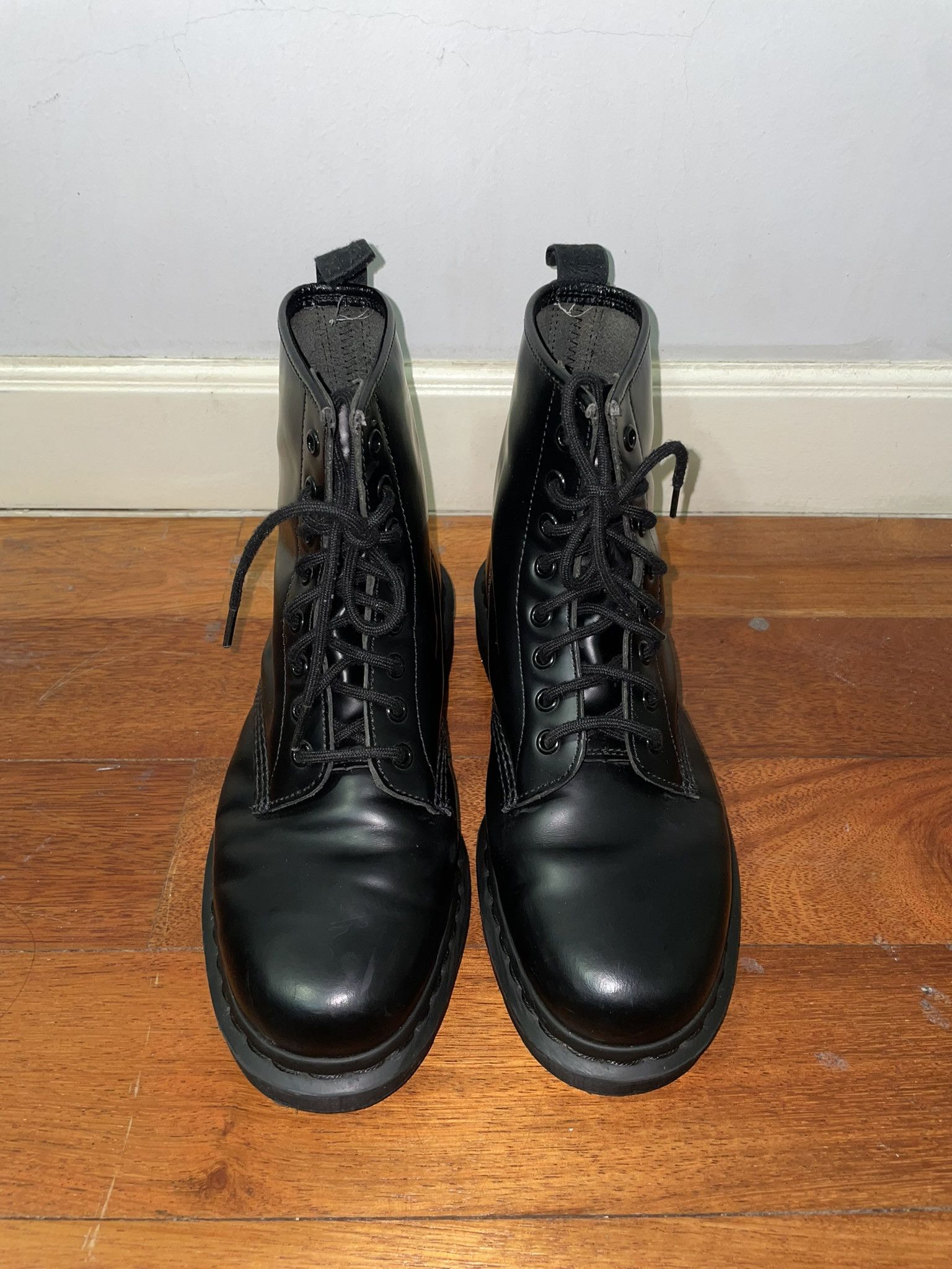 Dr. Martens Dr Martens 1460 Mono Size US 9 / EU 42 - 2 Thumbnail