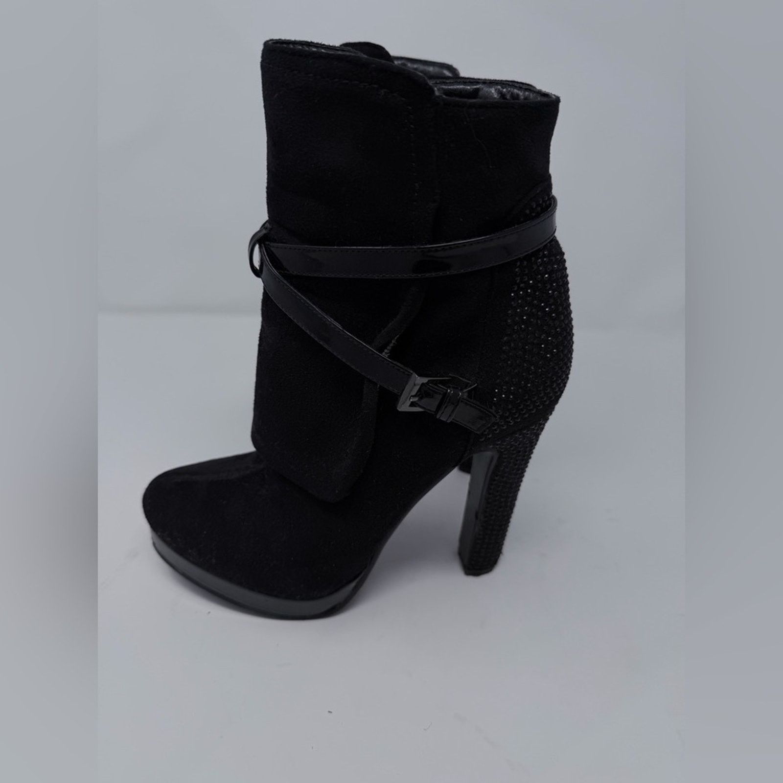 Other Comfortable Black Suede Ancle Boots w black rhinestones Size US 8 / IT 38 - 13 Thumbnail