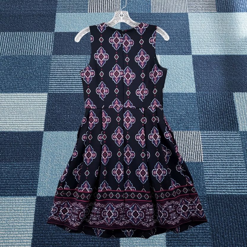 Banana Republic Banana Republic Dress Womens 2 Blue Floral Mini V Neck Sleeveless Pockets Size XS / US 0-2 / IT 36-38 - 1 Thumbnail