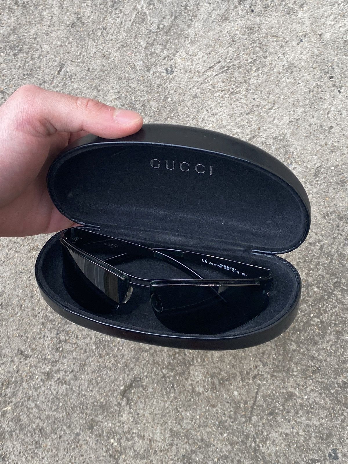 小物 GUCCI vintage sunglasses GG Black Gucci GG1634S 006 with Detachable Strap Sunglasses - US