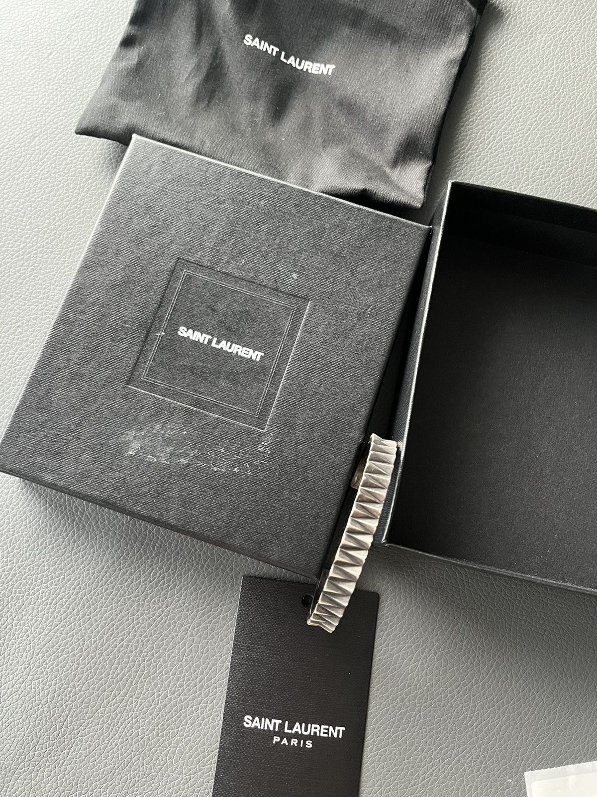 Saint Laurent Paris × Yves Saint Laurent Runway Brass Metal Saint Laurent Bracelet Limited Edition Size ONE SIZE - 10 Thumbnail