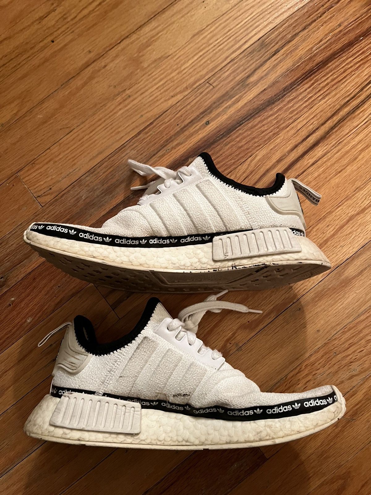Adidas NMD_R1 White Tape Logo Size US 9.5 / IT 39.5 - 4 Thumbnail