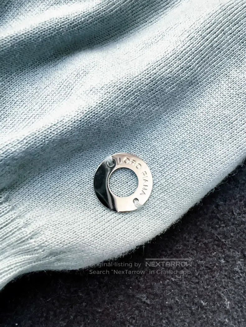 Loro Piana Loro Piana Baby Blue Cashmere Crew Neck Top Size XS / US 0-2 / IT 36-38 - 4 Thumbnail