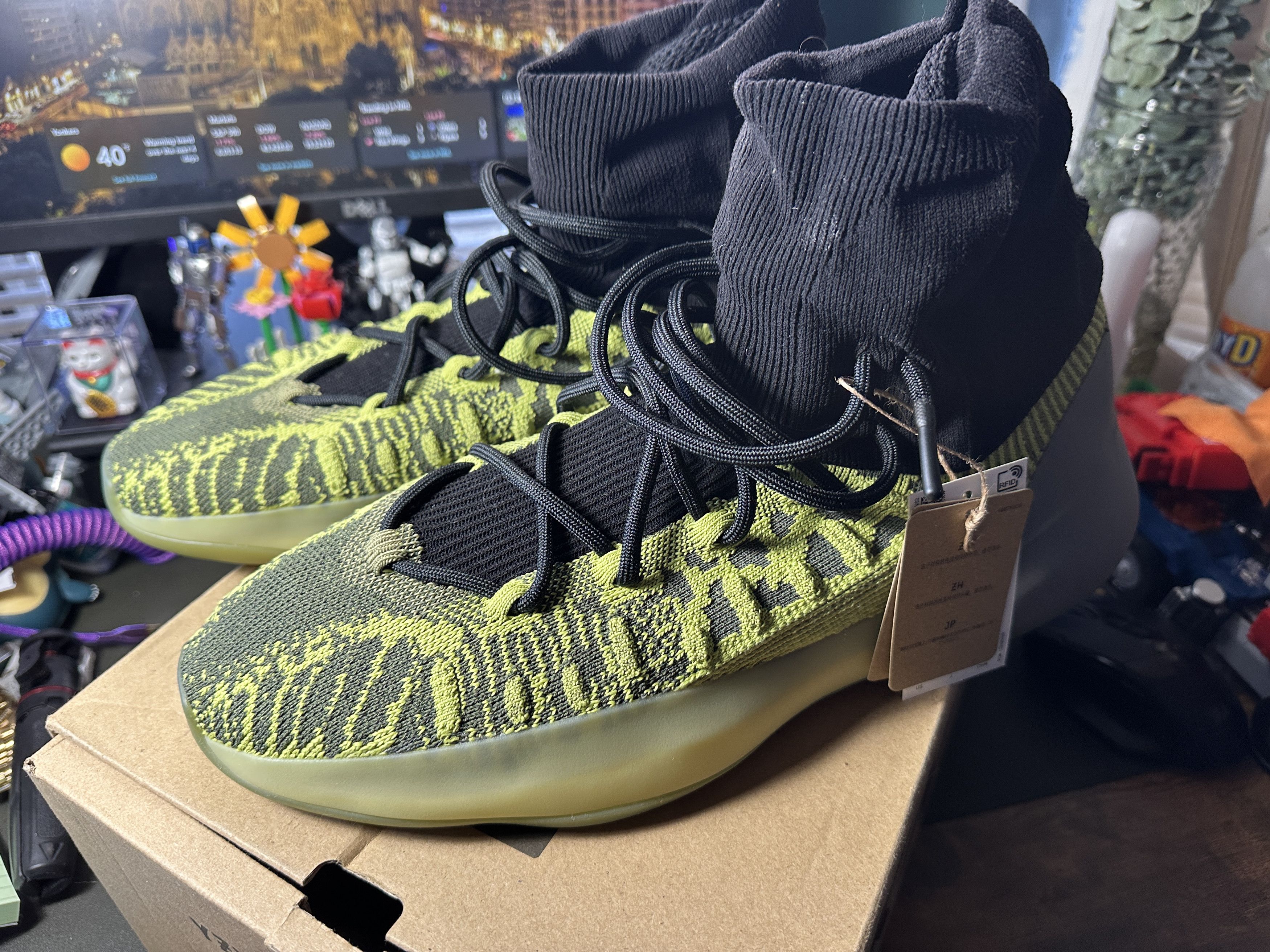 Adidas Adidas Yeezy BSKTBL Knit Energy Glow 11.5M Size US 11.5 / EU 44-45 - 1 Thumbnail