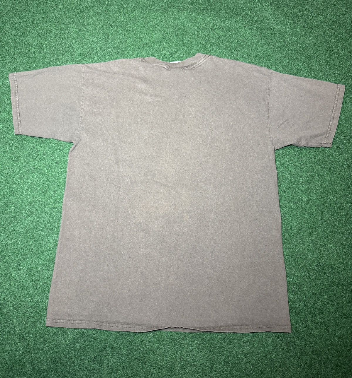 Vintage Ghost Skateboards Vintage 90s Y2K Skater Grunge Lrg T Shirt Size US L / EU 52-54 / 3 - 4 Thumbnail