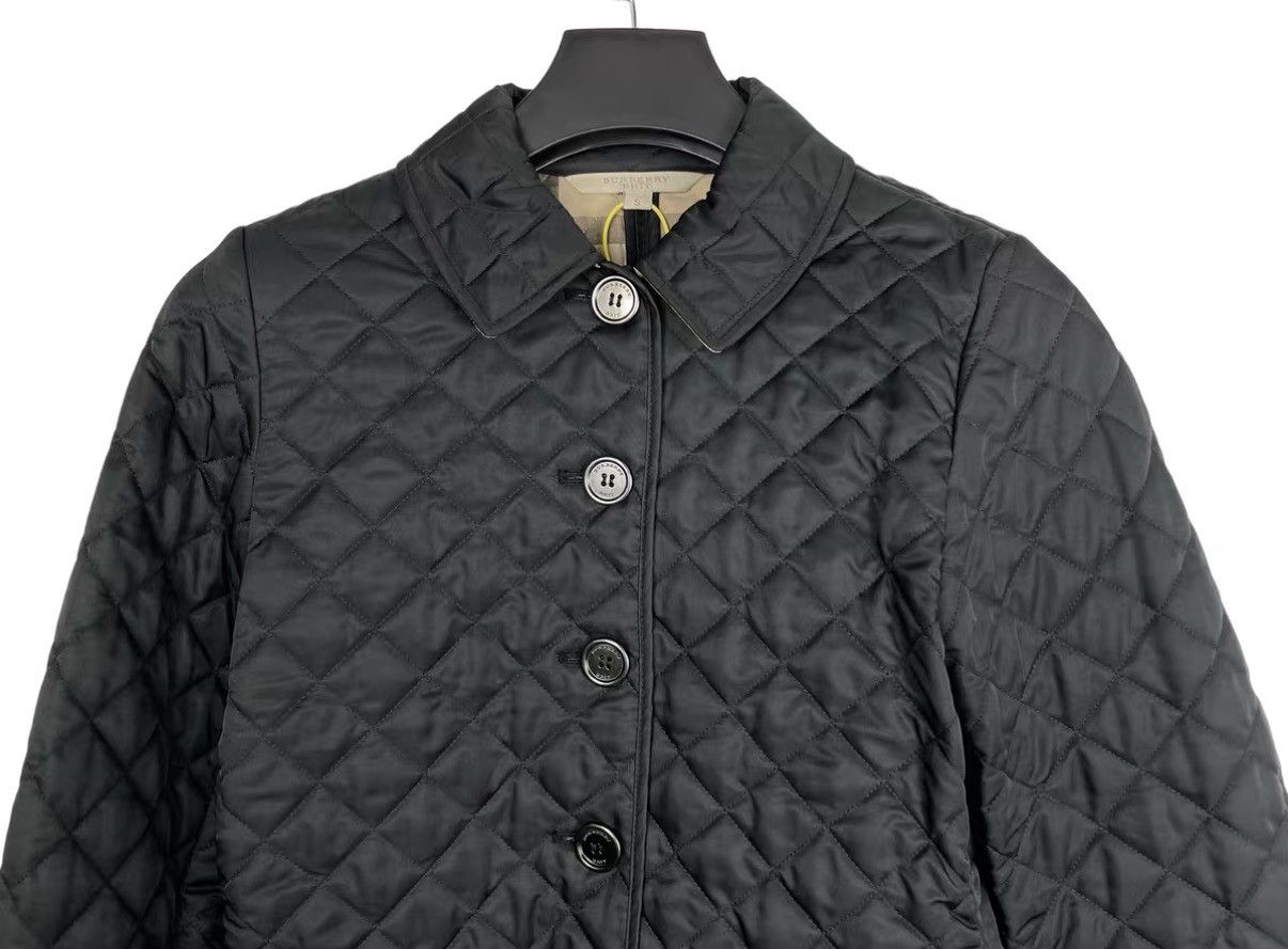 Burberry Burberry Classic Quilted Diamond Padded Jacket J31 Size US S / EU 44-46 / 1 - 3 Thumbnail