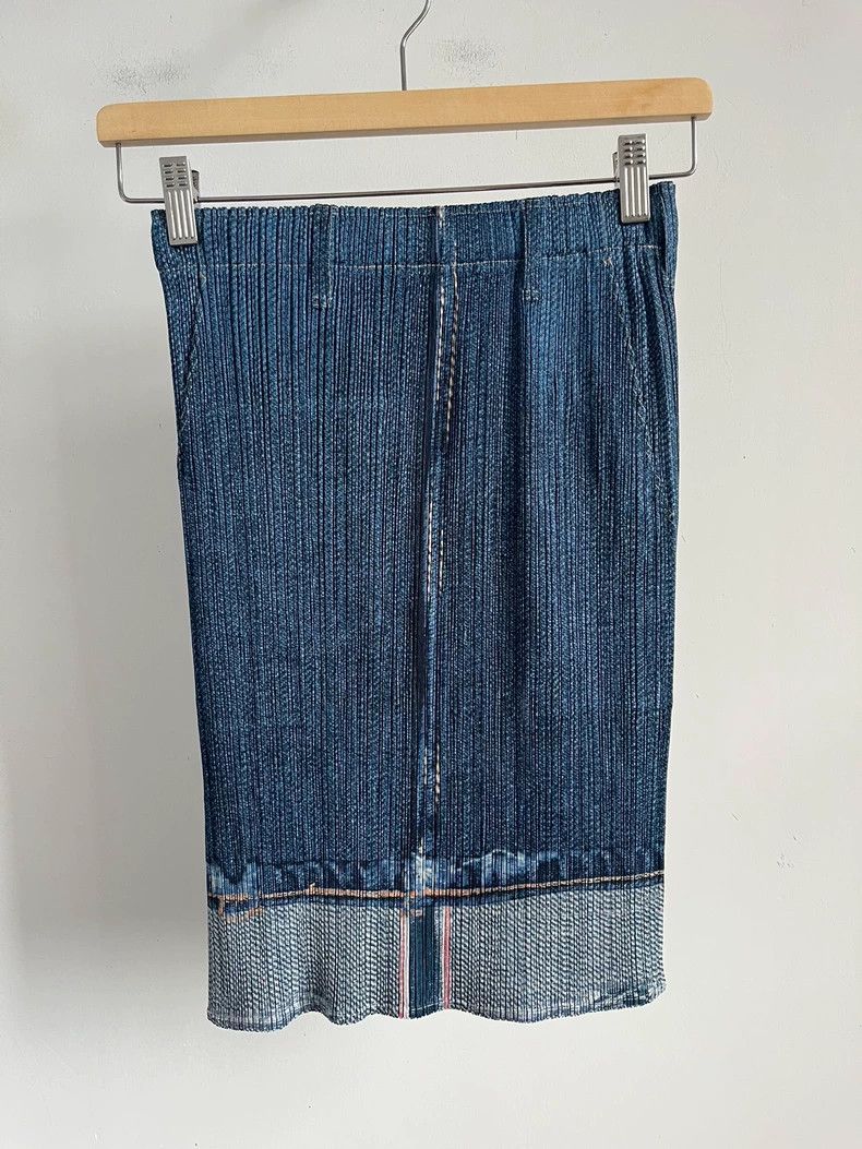 Issey Miyake size:3 denim skirt