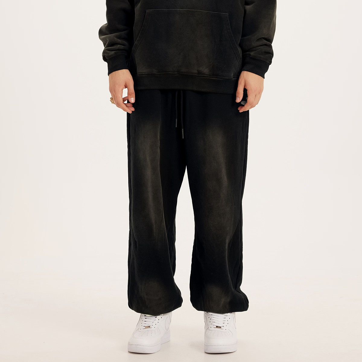 Supreme Super HeavyWeight Sun Faded Sweatpants Size US 32 / EU 48 - 3 Thumbnail