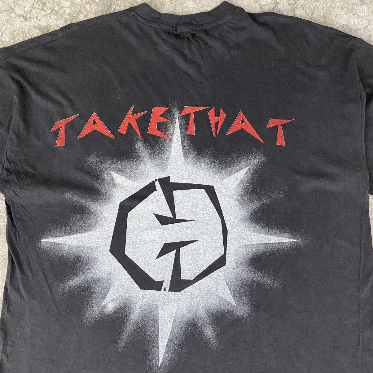 Band Tees Vintage 1990’s Take That Pop Group Single Stitch T-shirt Size US L / EU 52-54 / 3 - 8 Thumbnail
