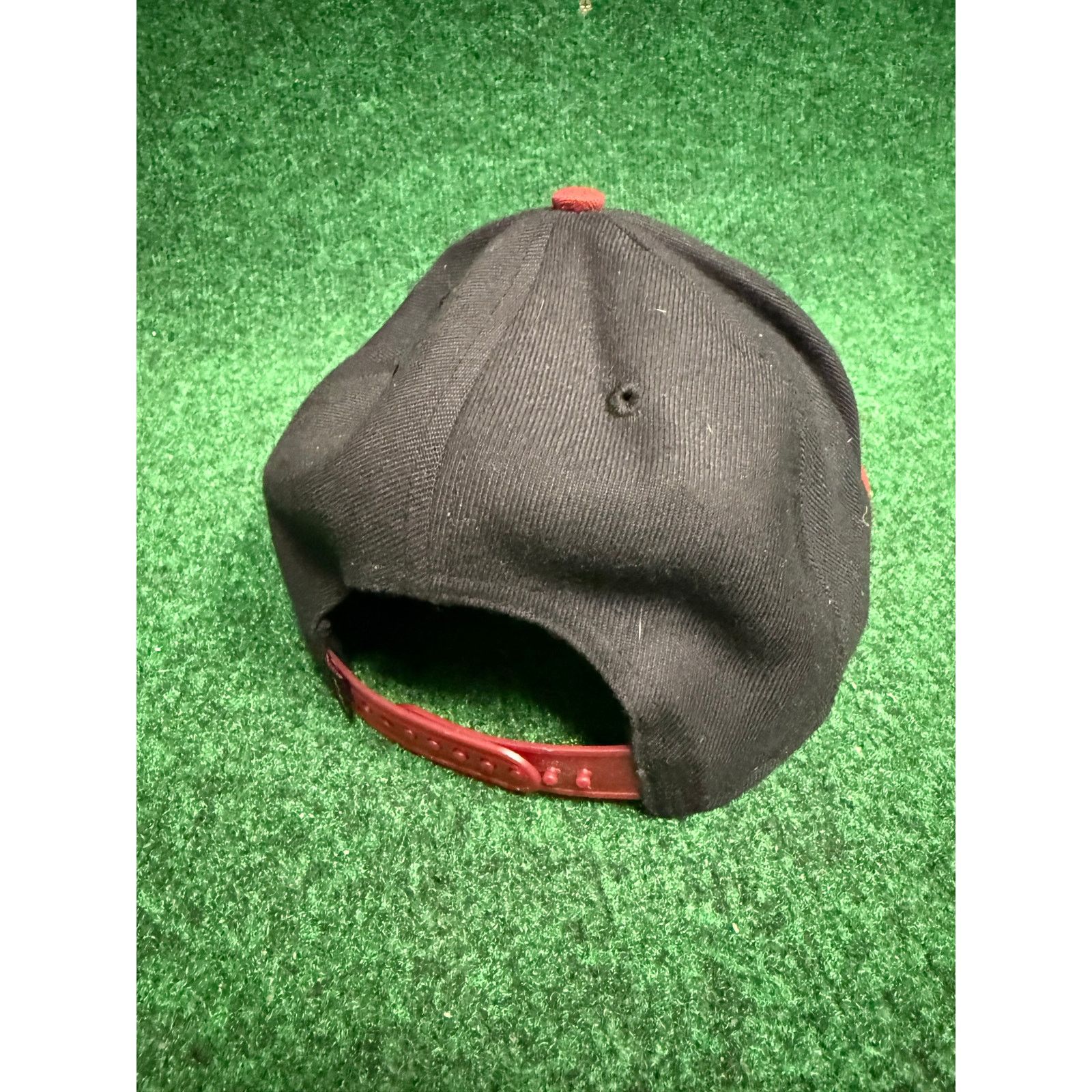 47 Miami Heat Black and Red SnapBack Mitchell & Ness OSFA Size ONE SIZE - 3 Thumbnail
