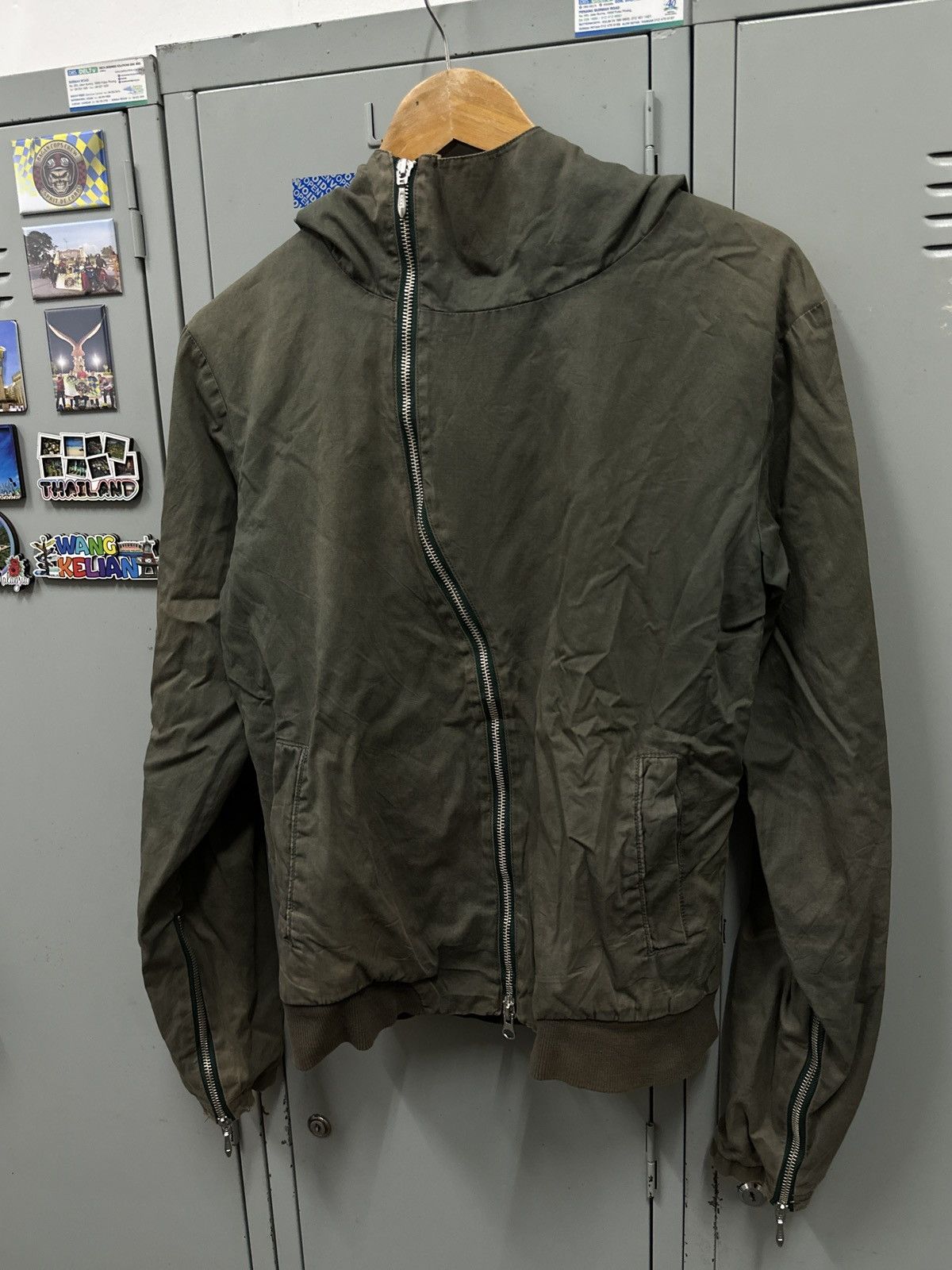 Le Grande Bleu (L.G.B.) Harlem Rouge Japanese Brand Asymmetrical Zipper Jacket Hood Size US M / EU 48-50 / 2 - 5 Thumbnail