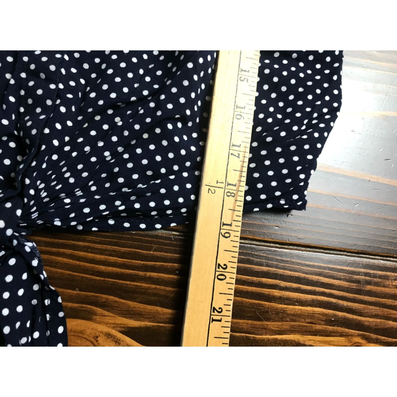Vintage Love Notes Shirt Women's Small Navy Blue White Polka Dots Waist Tie Shirt Womens Small Navy Blue Polka Dots Waist Tie 90s? Size S / US 4 / IT 40 - 4 Thumbnail
