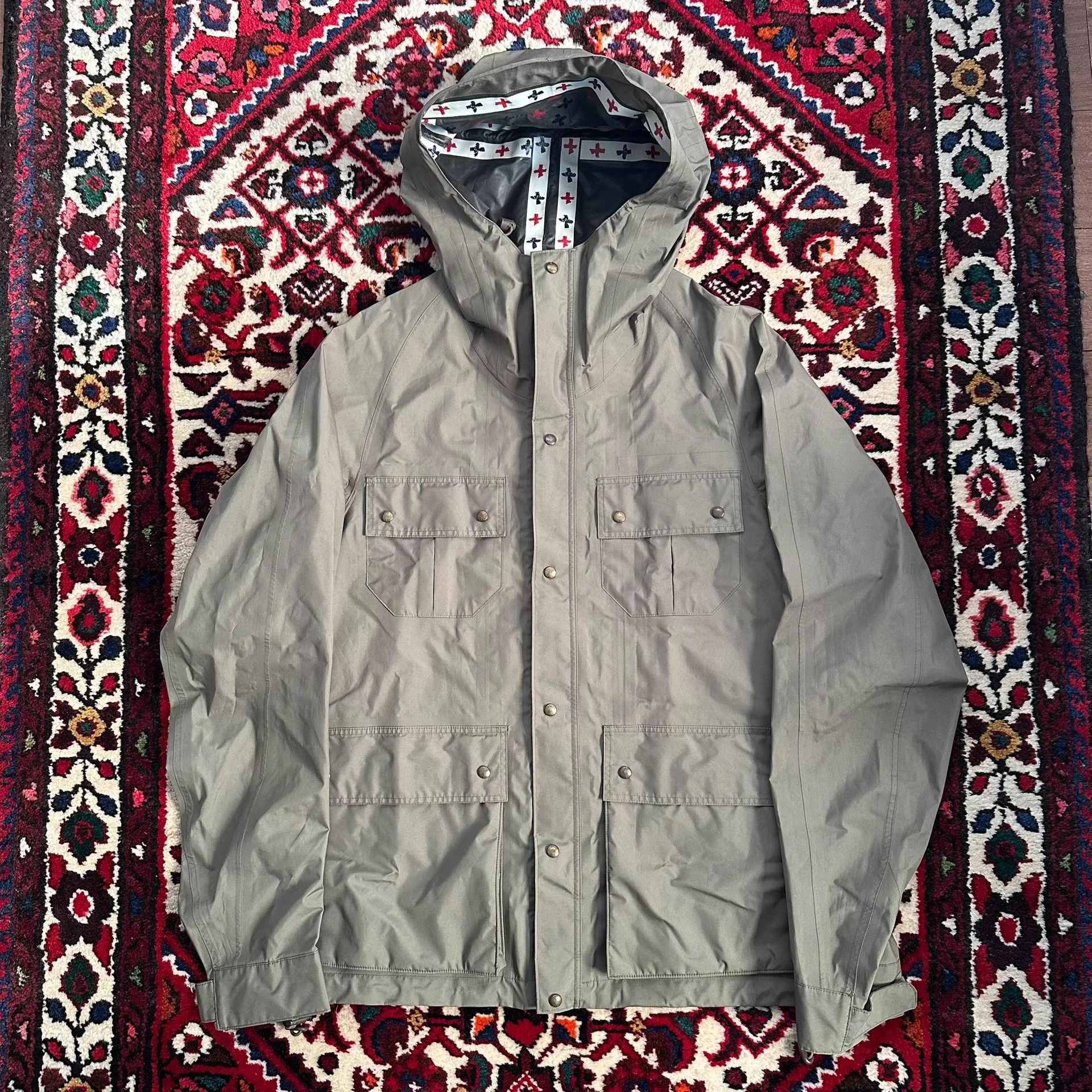 Visvim visvim 13ss TOTEM PARKA GORE-TEX jacket Size US M / EU 48-50 / 2 - 1 Thumbnail