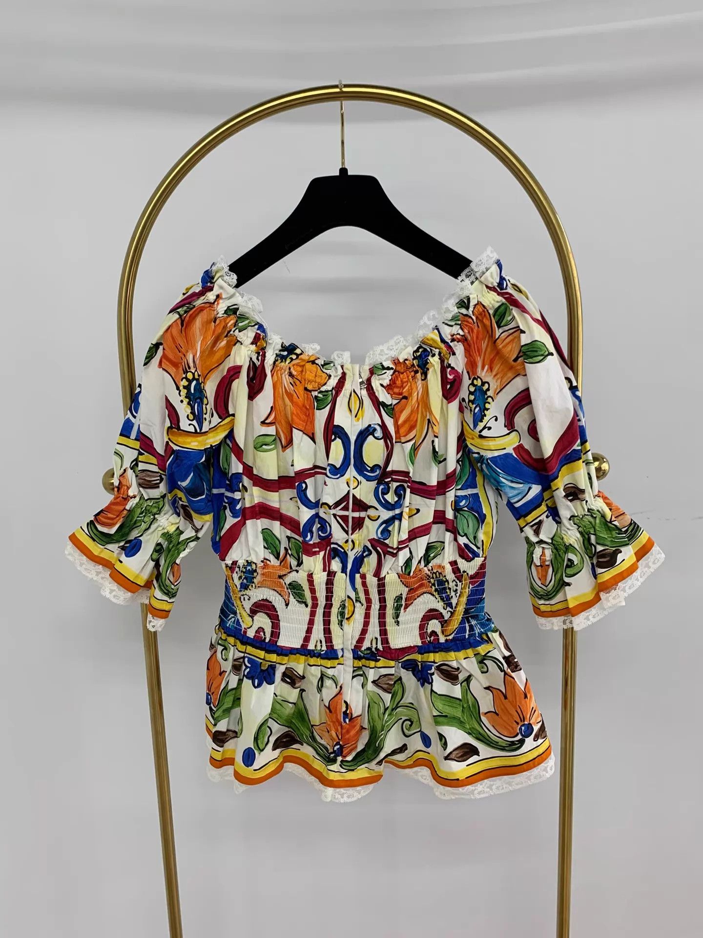 Dolce & Gabbana Dolce&Gabbana women's colorful print top size 40 new Size S / US 4 / IT 40 - 3 Thumbnail