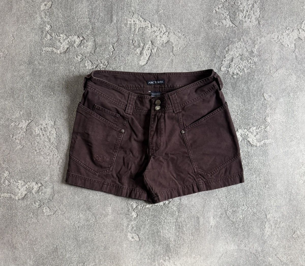 Arc'teryx Arc’teryx 8size wmns cargo outdoor shorts gorpcore Size 29" - 1 Thumbnail