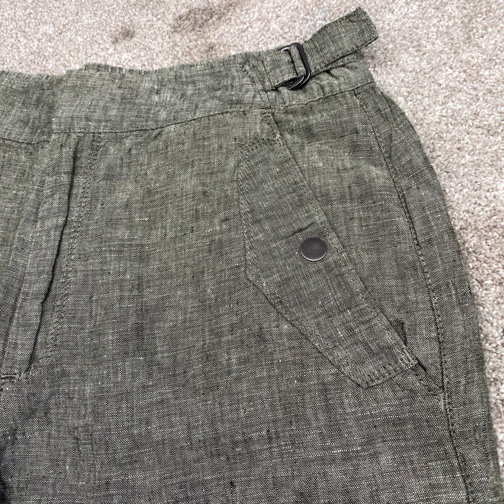 Athleta Athleta Shorts Women 100% Linen Green Size 6 Elastic Waistband Pockets Activewear 6.5 Inseam Size 28" / US 6 / IT 42 - 3 Thumbnail
